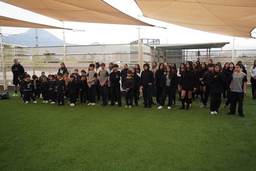 Nuestra comunidad se reunió para bendecir la nueva terraza del CICV