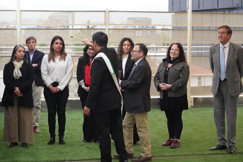 Nuestra comunidad se reunió para bendecir la nueva terraza del CICV