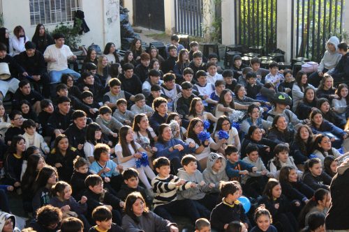 ¡Celebramos nuestro Aniversario con entusiasmo y espíritu de comunidad!