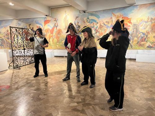 Peregrinación de IV Medios a la Virgen del Carmen en el Templo Votivo de Maipú