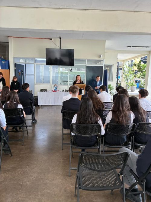 28 estudiantes de nuestro colegio recibieron el sacramento de la Confirmación