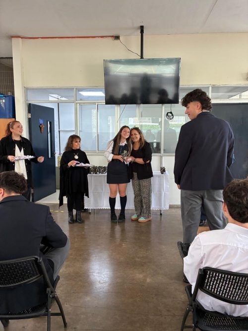 28 estudiantes de nuestro colegio recibieron el sacramento de la Confirmación