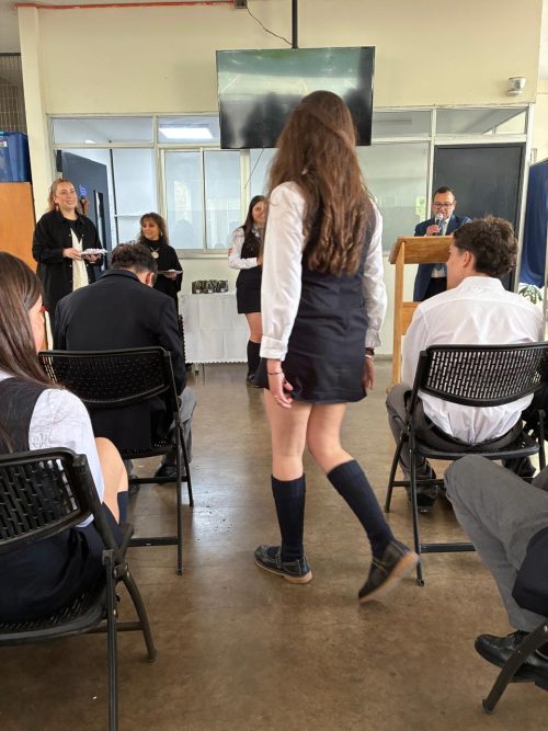 28 estudiantes de nuestro colegio recibieron el sacramento de la Confirmación