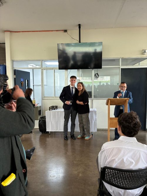 28 estudiantes de nuestro colegio recibieron el sacramento de la Confirmación