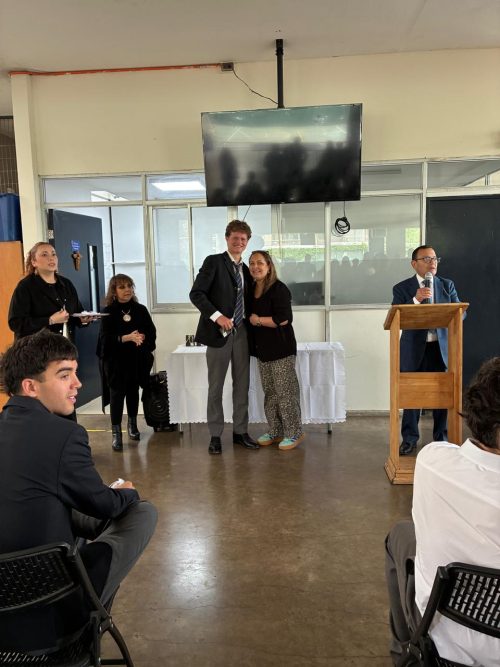 28 estudiantes de nuestro colegio recibieron el sacramento de la Confirmación